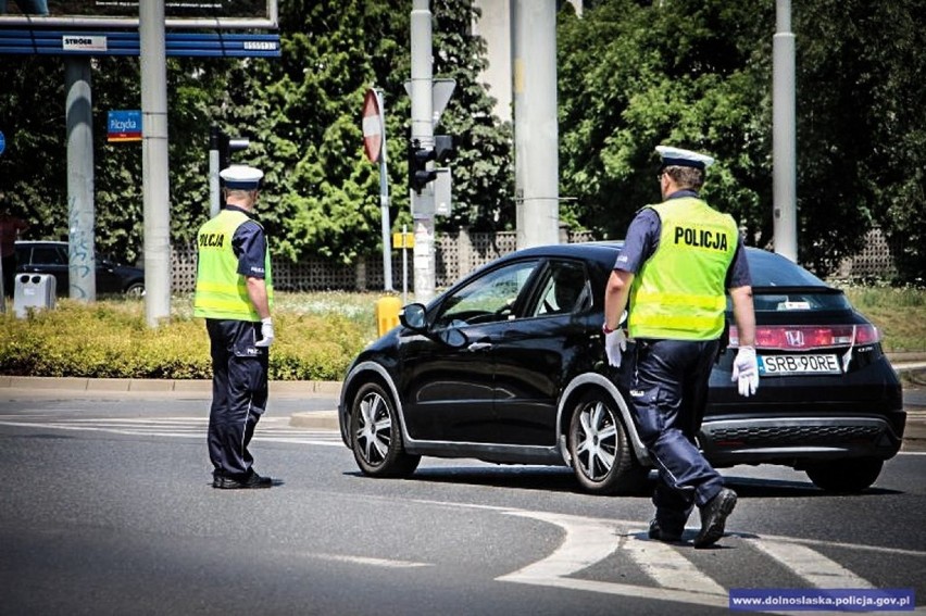 GÓRA. Najlepszy policjant drogówki na Dolnym Śląsku służy w Górze [ZDJĘCIA]