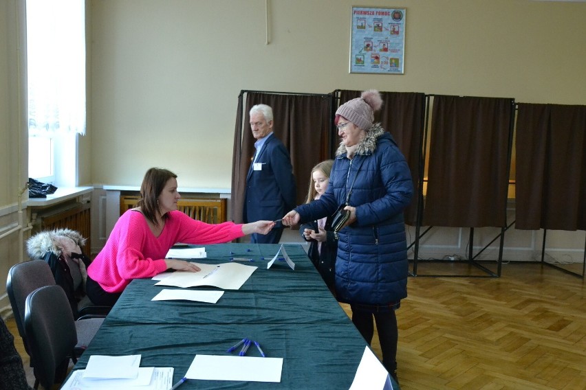 W Lipnie odbyły się wybory uzupełniające do Rady Miejskiej. O mandat ubiegały się dwie osoby.