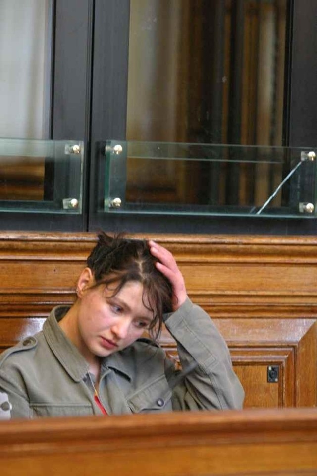 Dorota Nieznalska na rozprawie w 2005 roku