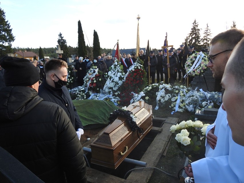 Pogrzeb śp. o. Maksymiliana Adama Świerżewskiego. Tłumy pożegnały tragicznie zmarłego Franciszkanina [zdjęcia]