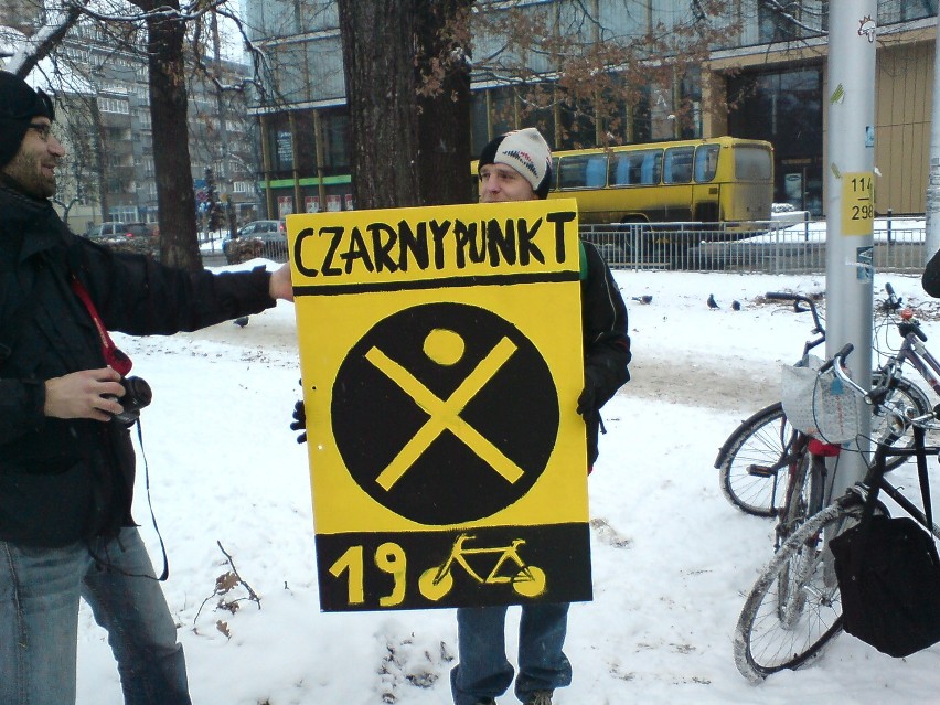 Wrocław: Rowerzyści chcą czarnych punktów w mieście (ZDJĘCIA)