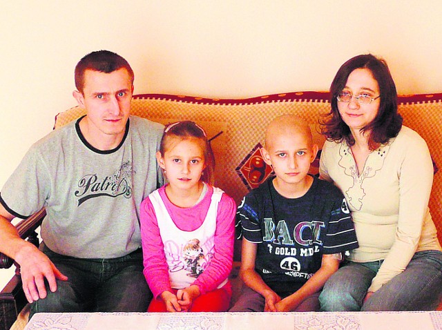 Rodzina oraz sam Kamil Motak mocno wierzą, że po długich poszukiwaniach, w końcu uda się znaleźć dawcę szpiku