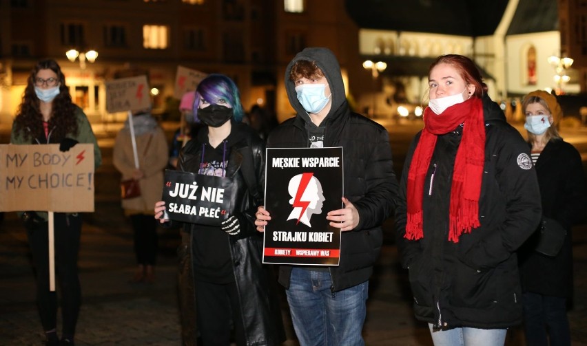 Kolejny protest kobiet w Człuchowie