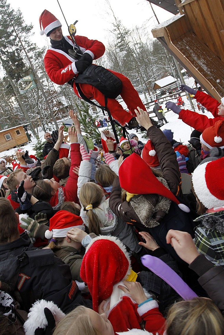 Ogólnopolski Zjazd Mikołajów Szymbark 2010 (GALERIA, WIDEO)