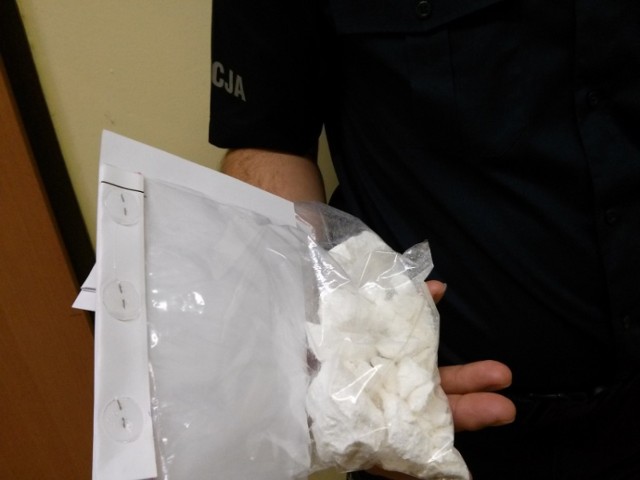 Policja w Kaliszu zabezpieczyła ćwierć kilograma amfetaminy