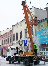 Oświęcim: sople mogą doprowadzić do tragedii