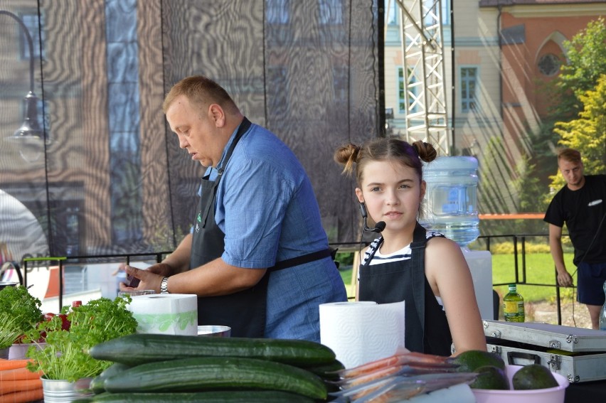 11. Festiwal Opolskich Smaków na pl. Kopernika w Opolu.