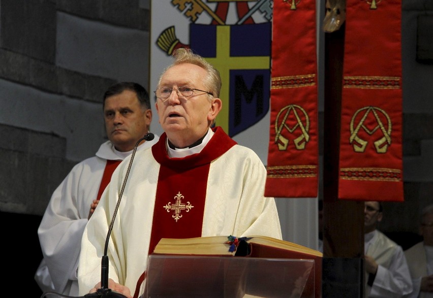 Rektor KUL na mszy św. przeprosił za słowa Brauna 