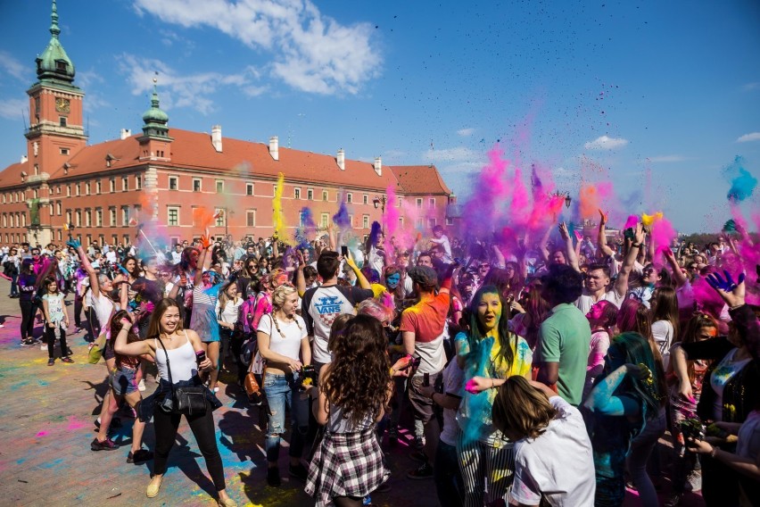 Najbardziej kolorowe święto wraca do stolicy. Holi Święto Kolorów odbędzie się w sierpniu