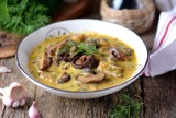 Tradycyjna zupa grzybowa. Świetny przepis na zupę z suszonych grzybów nie tylko na wigilię 