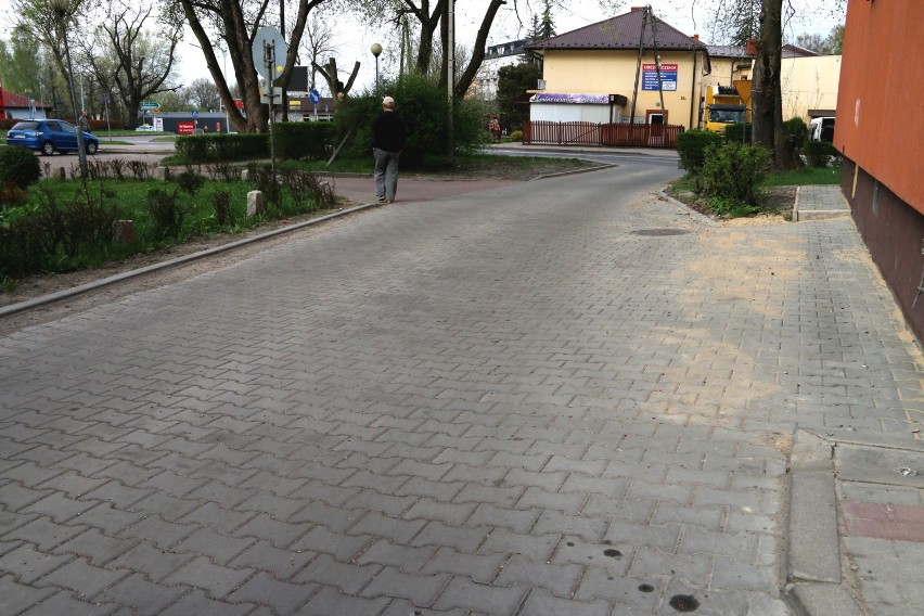 Nowa droga dojazdowa przy ulicy Konstytucji 3 Maja w Starachowicach. To efekt Budżetu Obywatelskiego