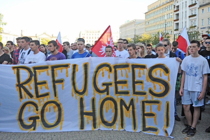 Protesty przeciwko uchodźcom w Poznaniu [ZDJĘCIA]