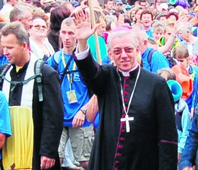 Tarnowski biskup walczy w Brukseli o wolne niedziele