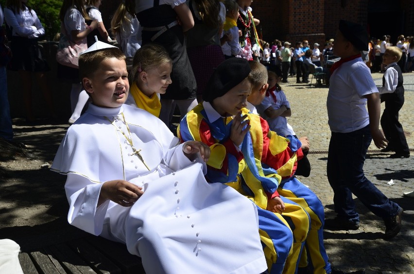Dzieci i młodzież dziękowały za beatyfikację Jana Pawła II [ZDJĘCIA]