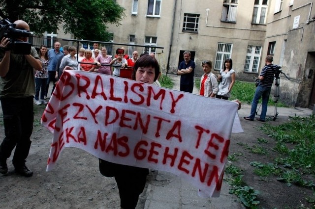 Tak wyglądały protesty mieszkańców kamienicy przy Niegolewskich w Poznaniu.