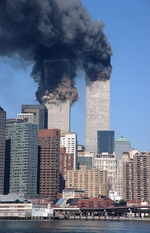 Zamach na WTC 11 września 2001 roku.
