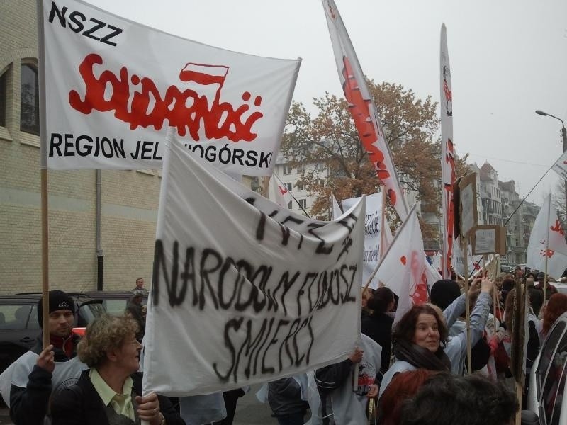 Wrocław: Demonstracja Solidarności przed NFZ (FILM, ZDJĘCIA)