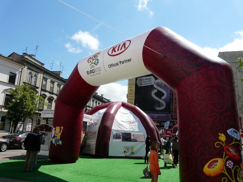 W Lublinie powstało miasteczko kibiców "KIA UEFA Euro 2012...