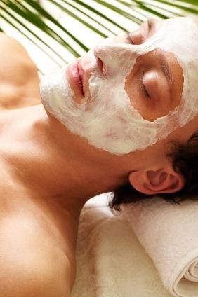 Godzina u kosmetyczki: masaż twarzy + maseczka. W sumie...