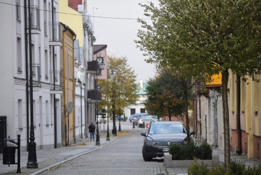 Silniejsza niż prognozowano czwartkowa wichura wyrządziła w...