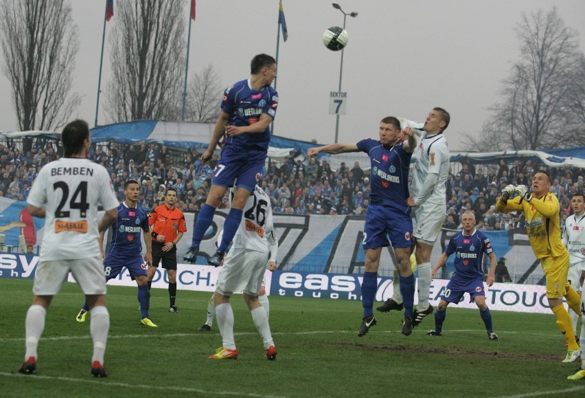 Wielkie Derby Śląska 2012 na remis. A na trybunach zamieszki [ZDJĘCIA Z MECZU]