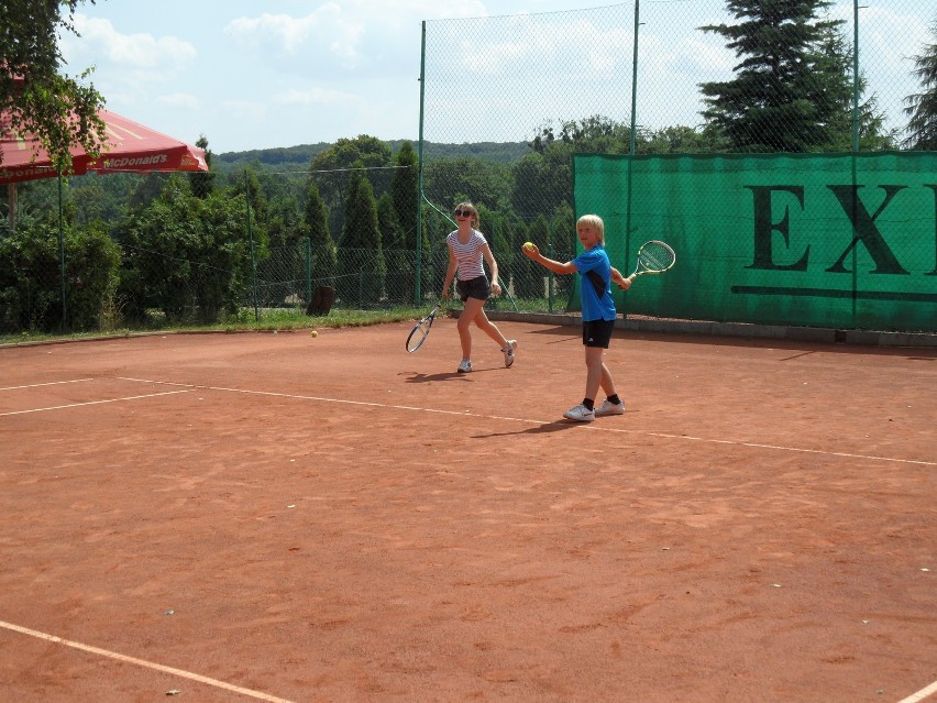 Półkolonie tenisowe w Laryszowie