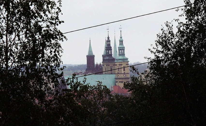 Tak wygląda Legnica z wysokości miejscowości Jaszków.