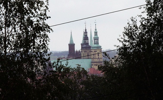 Tak wygląda Legnica z wysokości miejscowości Jaszków.