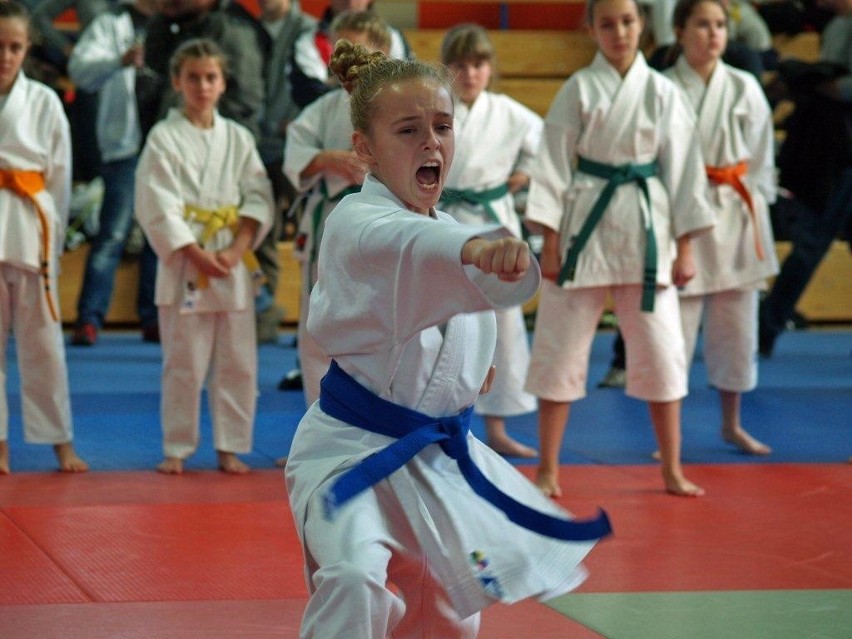 Karate: SP 51 wygrała Wrocławską Olimpiadę Młodzieży