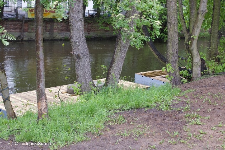 Stargard, ul. Żeglarska. Przystań kajakowa zamontowana [zdjęcia]