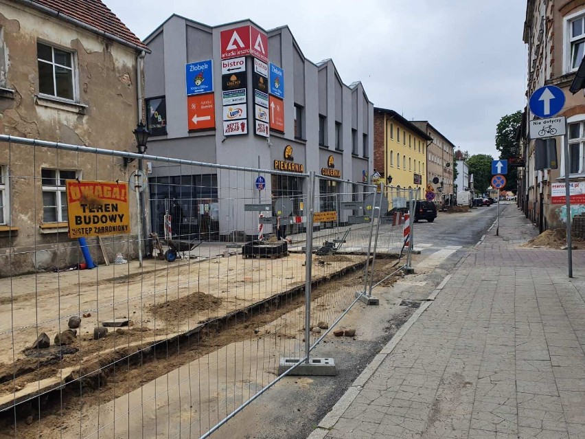 Ulica Królowej Jadwigi w Lesznie wciąż nieprzejezdna 9 lipca 2021