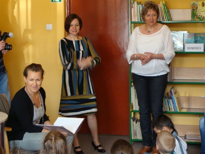 Justyna Majkowska czytała dzieciom bajki  [zdjęcia]