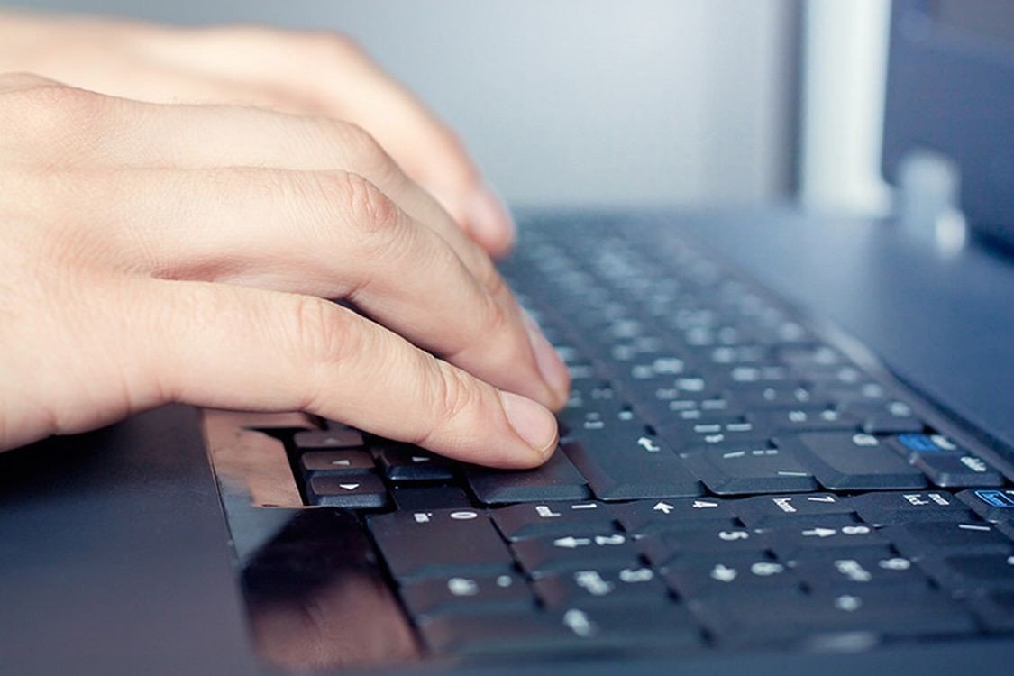 Kupil Laptop Dostal Karte Kredytowa I Ma Problem Dziennik Lodzki