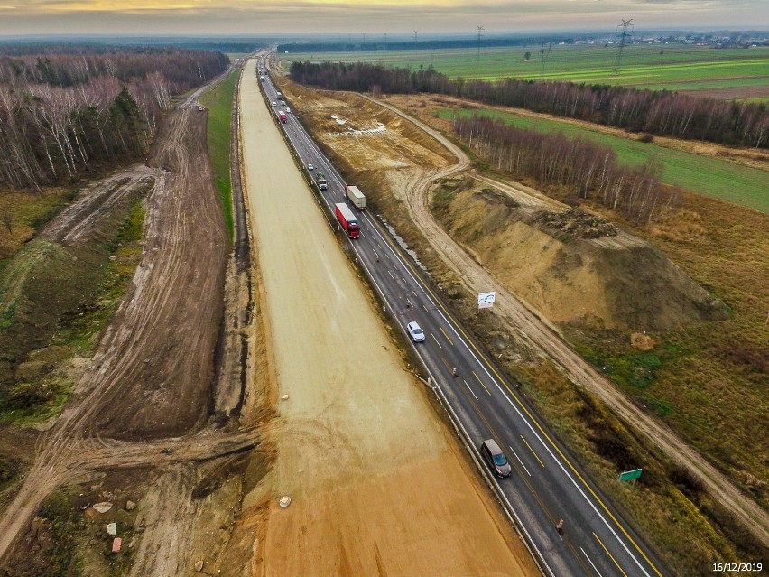 Budowa autostrady A1 Radomsko - granica woj. śląskiego...