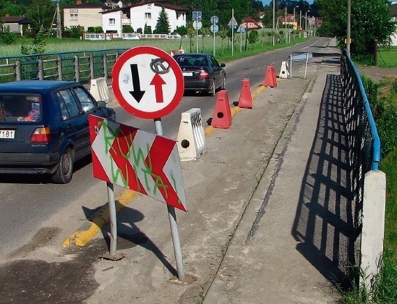 Remont wiaduktu i drogi potrwa  do przyszłego roku