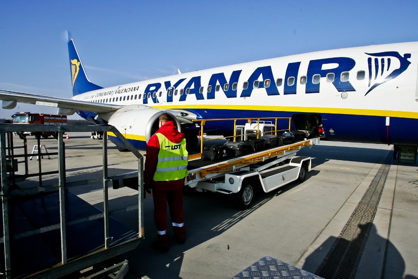 Wrocław: Ruszyła baza Ryanair, od dziś nowe loty (ZDJĘCIA)