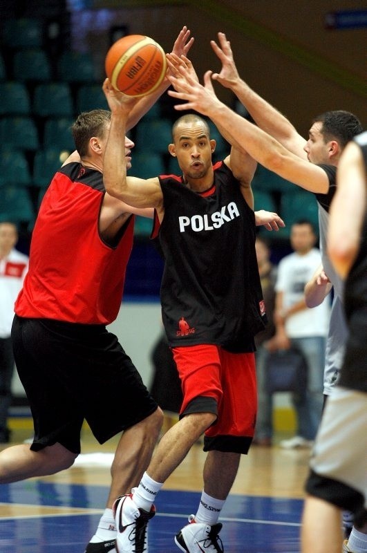 Polacy trenują przed turniejem Eurobasket (ZDJĘCIA i FILM)