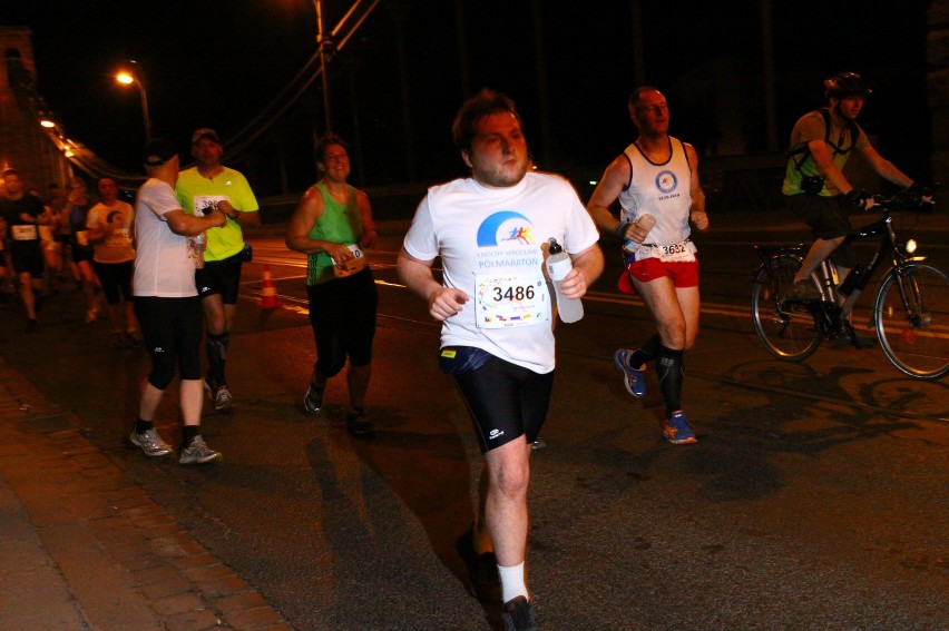 Nieoficjalny Nocny Wrocław Półmaraton 2013