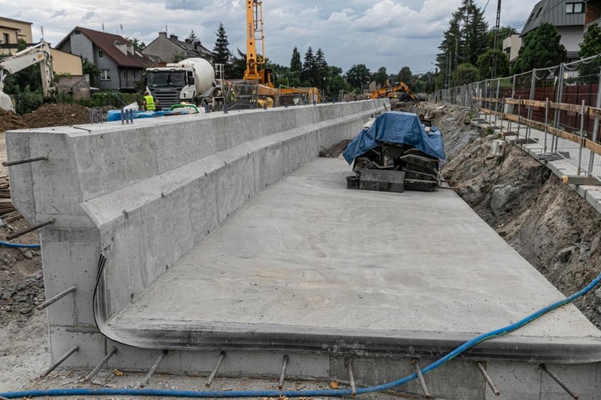 Kraków. Budowa Trasy Łagiewnickiej - przekopano tunel pod Zakopiańską [10.09]