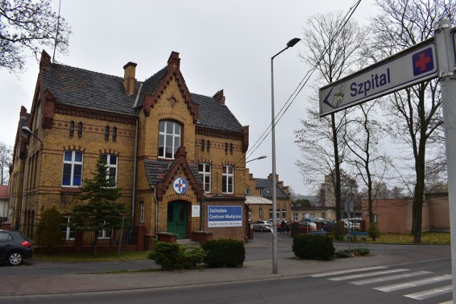 W szpitalu w Krośnie Odrzańskim działa już oddział covidowy (w Gubinie jest przygotowany). Istnieje jednak zagrożenie, że cała placówka w Krośnie zostanie przekształcona na szpital tylko dla pacjentów z COVID-19.