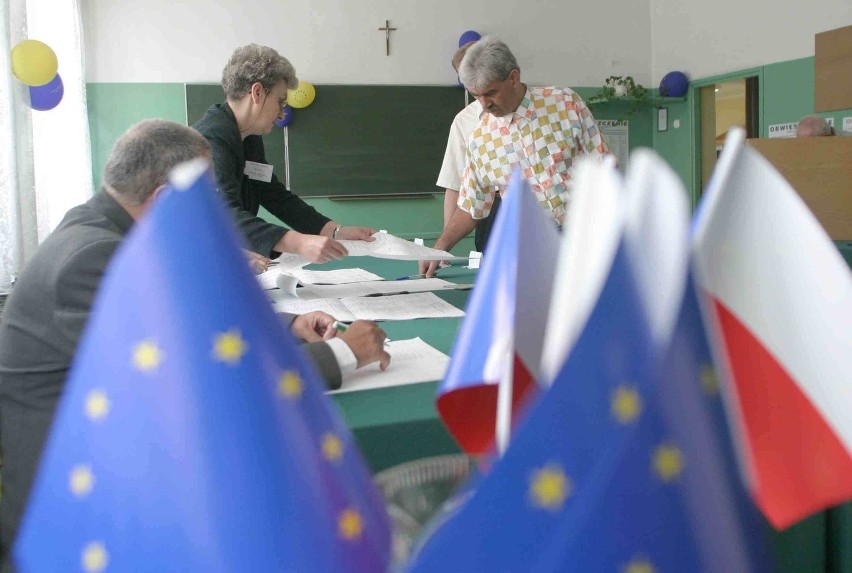 Głosuj babo, głosuj chlopie, znajdź swe miejsce w Europie!