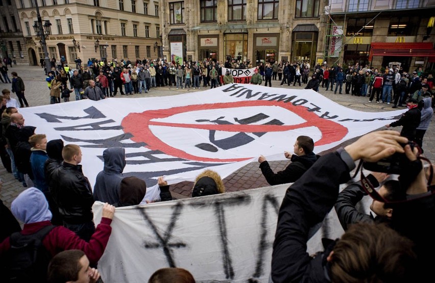 Wrocław: Pierwszy Marsz Równości