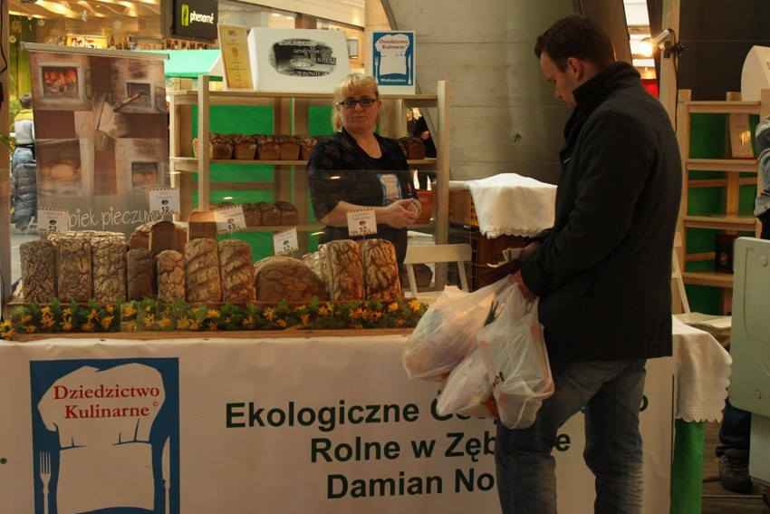 Poznań: Popularna eko-żywność [ZDJĘCIA]