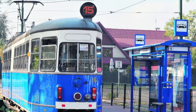 Niby samo serce Krakowa, a dostanie się stąd do centrum zajmuje sporo czasu