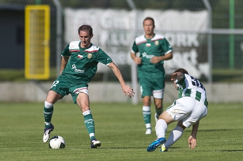 Piłka nożna: Śląsk Wrocław - Karpaty Lwów 1:3. Samobój Śląska! (ZDJĘCIA)