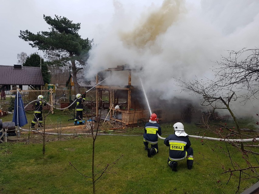 Pożar domku w Helu - 29 marca 2020