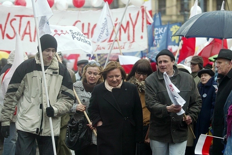 Demonstranci z PiS zablokowali centrum Wrocławia (ZDJĘCIA, FILMY)