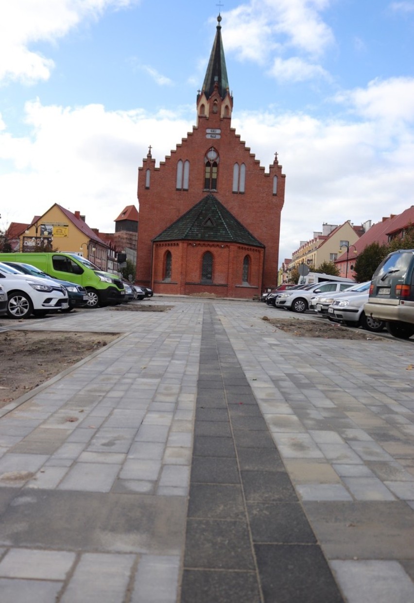 Nowy Staw. Trwają prace na zabytkowych rynkach, wkrótce skończy się remont na Mickiewicza