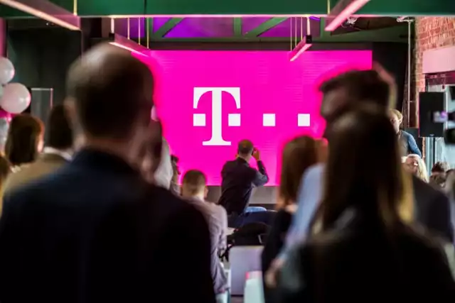 1200 GB za darmo przez rok od T-Mobile? Ani za darmo, ani 1200 GB. 35 mln zł kary dla T-Mobile od UOKiK-u