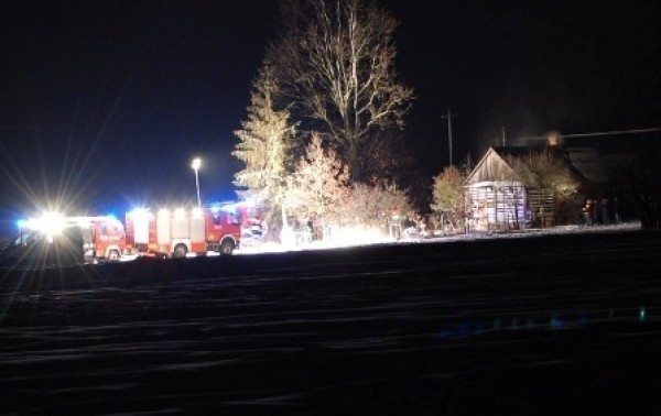 Pożar drewnianego domu w Sobolu: Zginął 51-letni mężczyzna